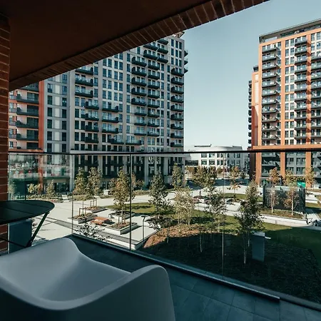 Waterfront Pearl Apartment Belgrade
