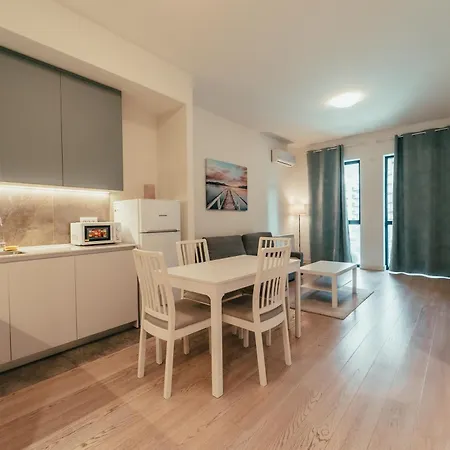 Apartment Waterfront Pearl