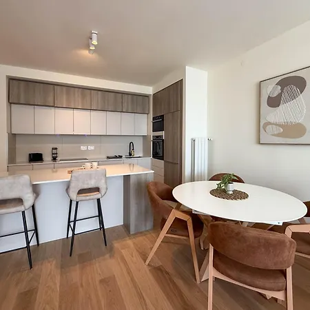 Apartment Waterfront Pearl