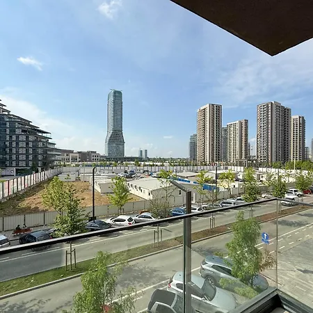 Waterfront Pearl Apartment *