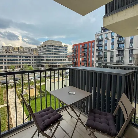 Waterfront Pearl Apartament *