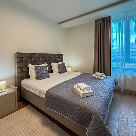 Waterfront Pearl Apartamento Belgrado
