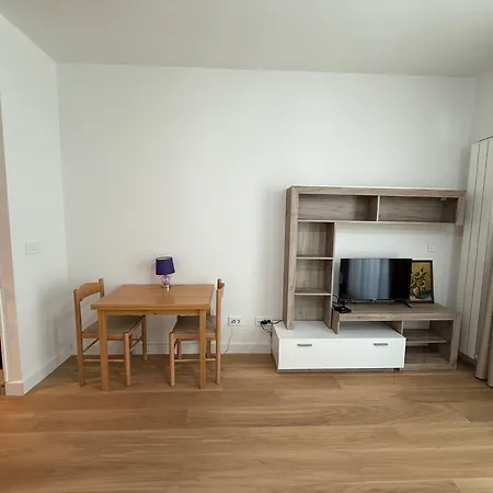 Waterfront Pearl Belgrad